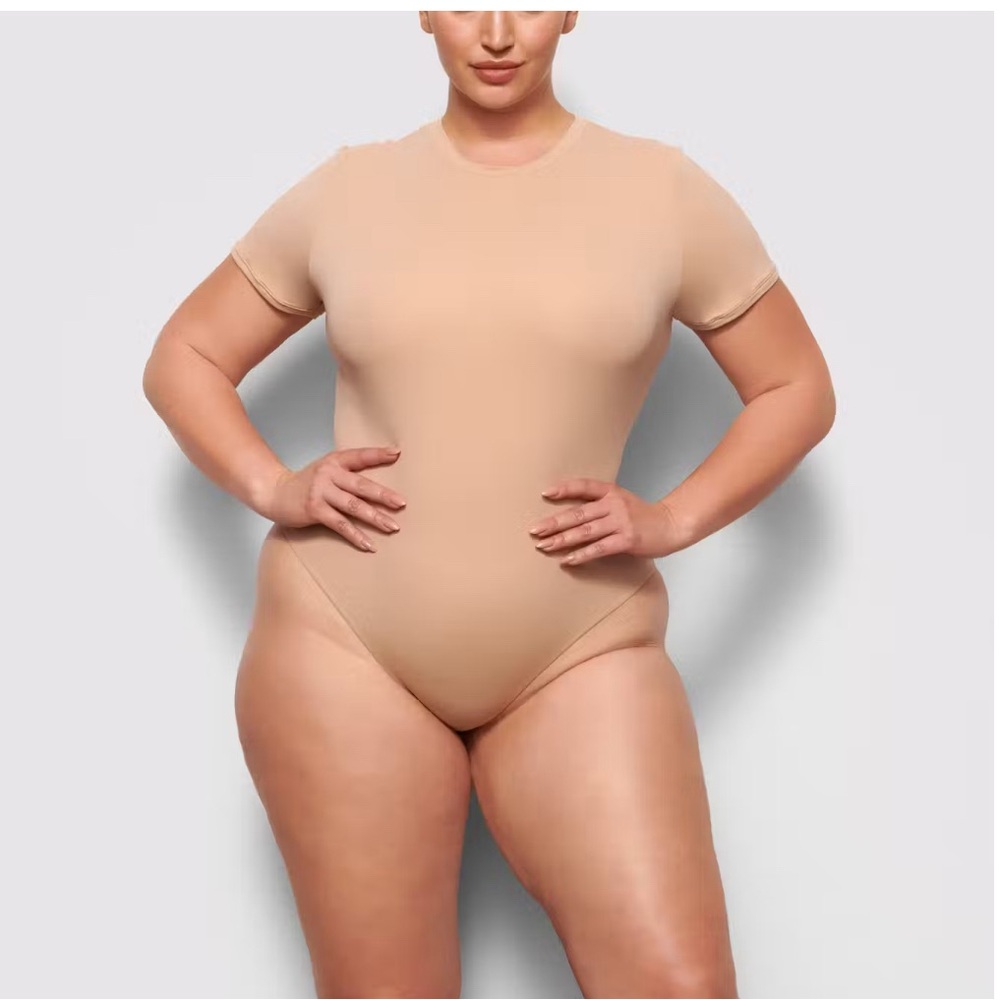 SKIMS Fits Everybody T-Shirt Bodysuit Women 3X Color Clay NWOT With Minor Flaws